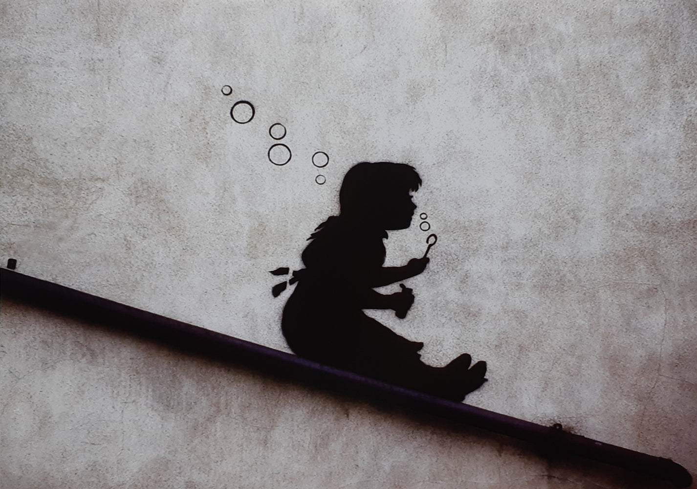 Banksy Girl Sliding Bubbles A2 Maxi Poster