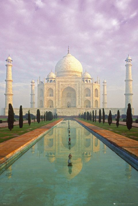 Taj Mahal With Reflection Maxi Poster